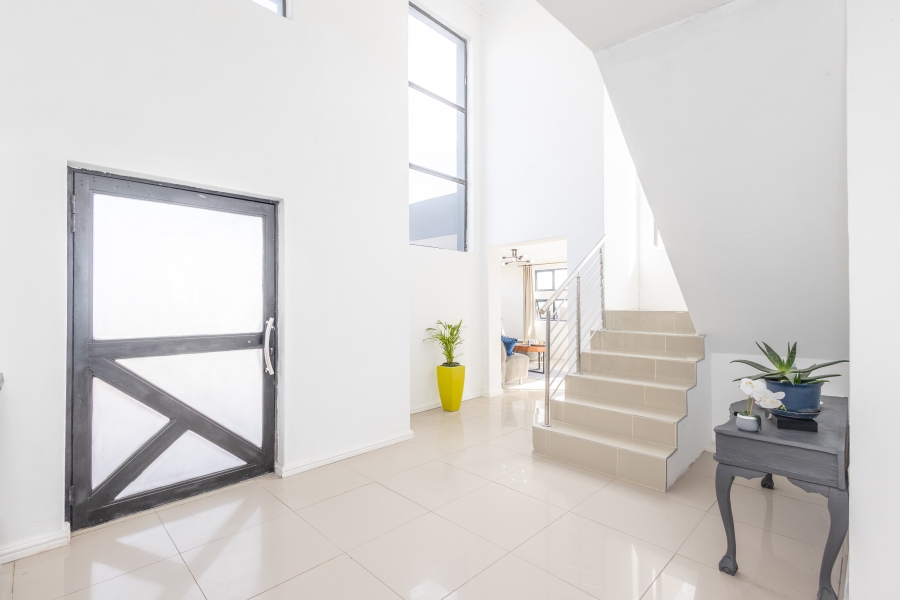 6 Bedroom Property for Sale in Haasendal Western Cape